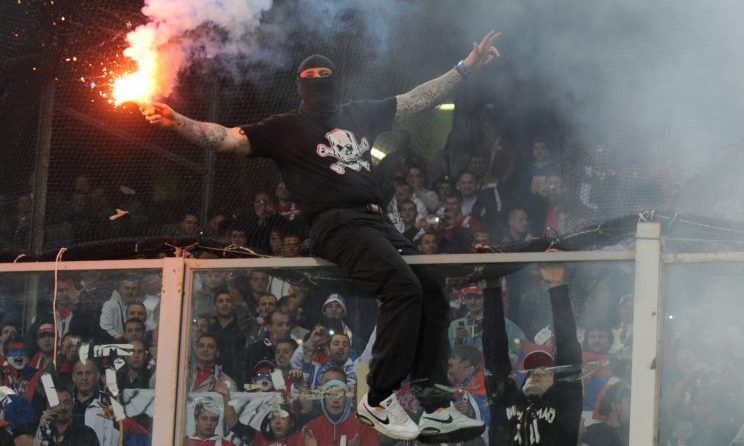 Focihuligán a nagybecskereki felügyelőség élén