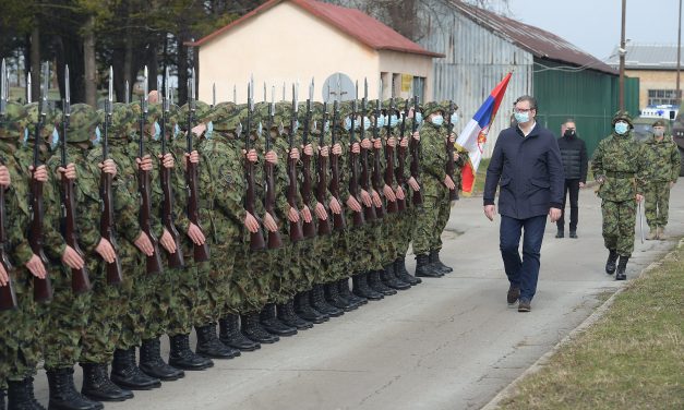 Ne védjetek meg bennünket!