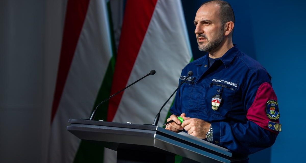 Magyarország: Nem elég a belépéshez a védettségi igazolás