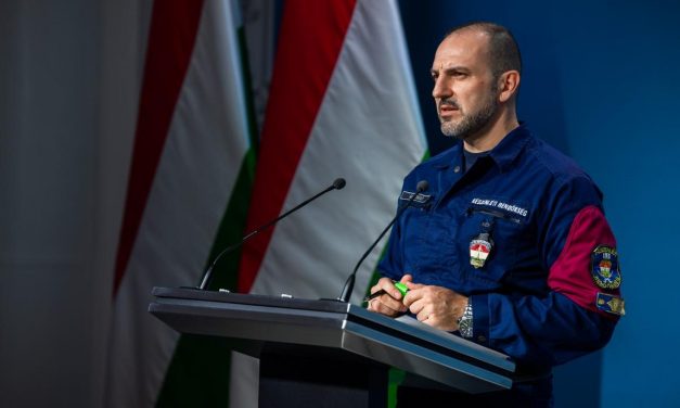 Magyarország: Nem elég a belépéshez a védettségi igazolás