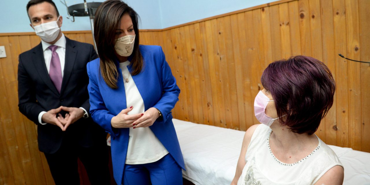 Marija Obradović: A polgárok oltakozási hajlandósága jó, de nem elégséges