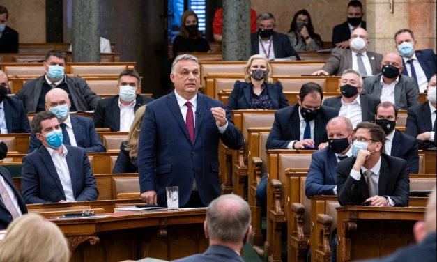 <span class="entry-title-primary">Több ezermilliárdnyi közvagyon alapítványokba szervezését szavazta meg a Fidesz</span> <span class="entry-subtitle">Elkezdődött a hatalomátmentés</span>