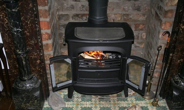 Állami támogatás a kályhák és kazánok cseréjére is