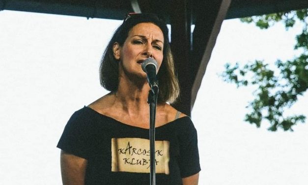 <span class="entry-title-primary">„A harcot nem bántam meg…</span> <span class="entry-subtitle">… de hogy bedőltem a nagy szavaknak, azt nagyon”</span>