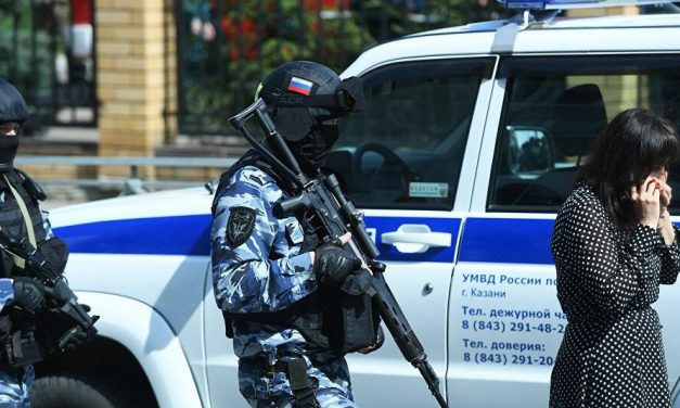 Iskolai lövöldözés Kazanyban: Tíznél többen haltak meg a támadásban (videó)