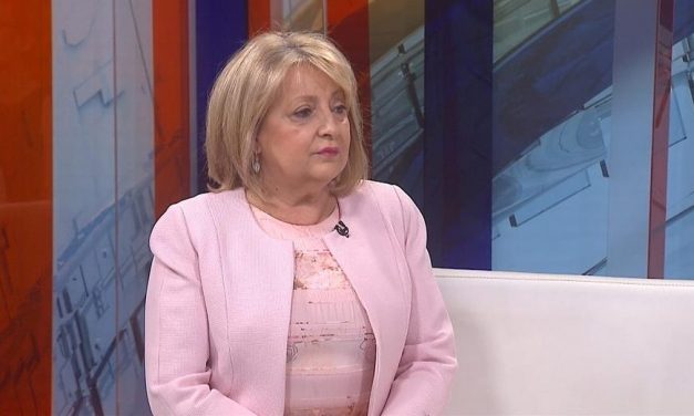 „Ha Đukić Dejanović annyi fizetést kapna, amiért meg is dolgozik, még cipőt se tudna venni”