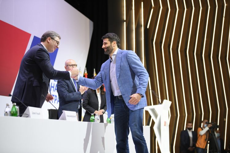 Beolvadt a haladó pártba a SPAS