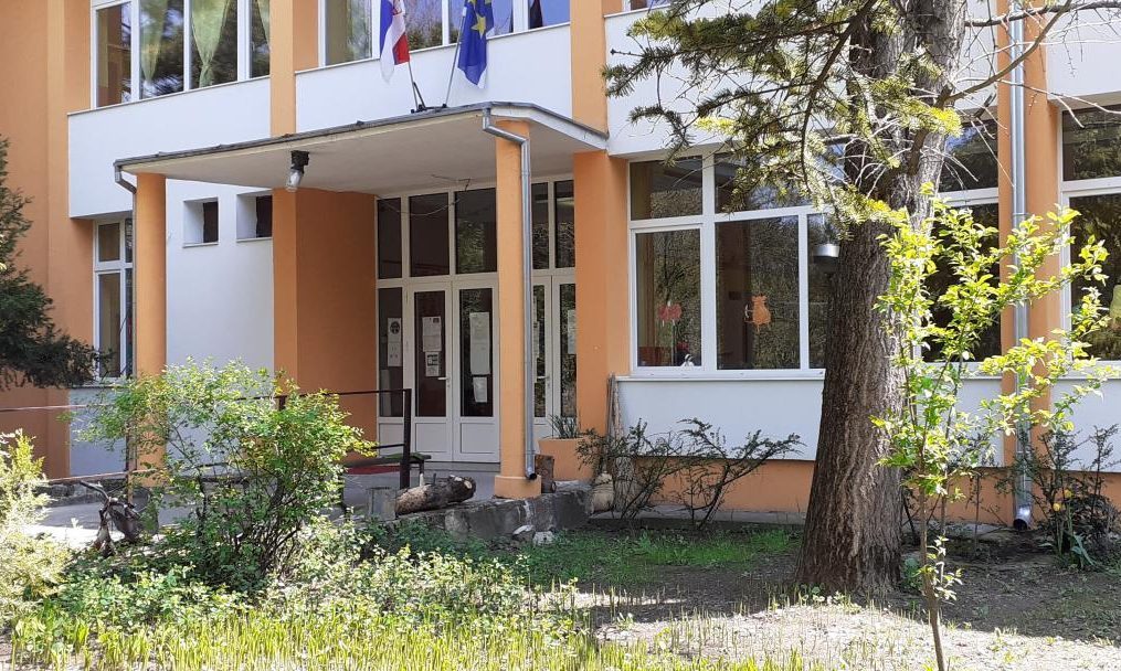 Ki érti ezt? Mit is propagál ez a fizetett hirdetés?