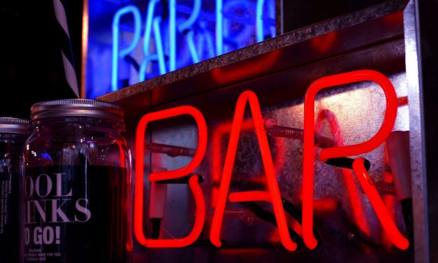 Az éjszakai klubok és bárok is igényelhetik az állami támogatást