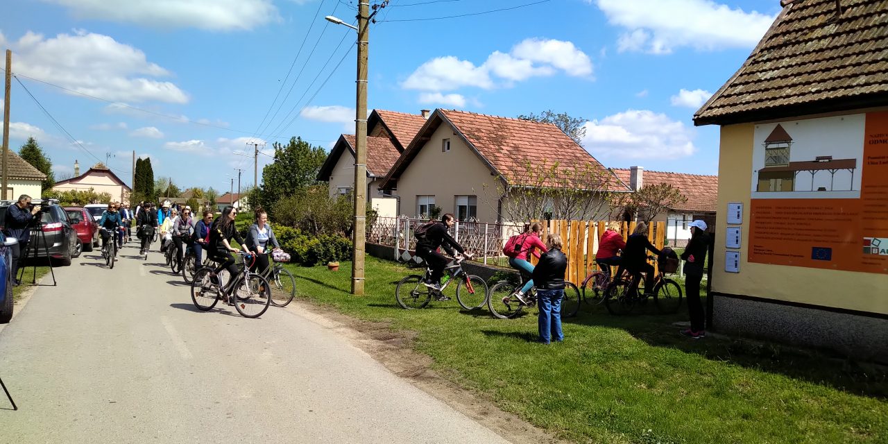 A biciklisek harmada éjszaka szenved balesetet