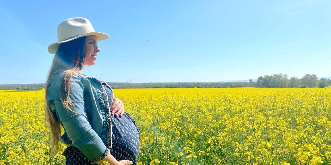 Megszületett Dér Heni első gyermeke