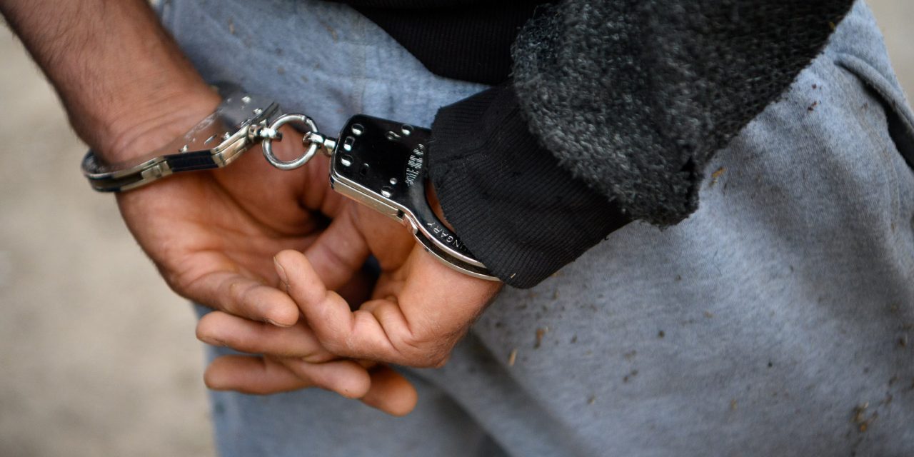 Vannak olyan polgárok, akik bekapcsolódnak az embercsempészek munkájába