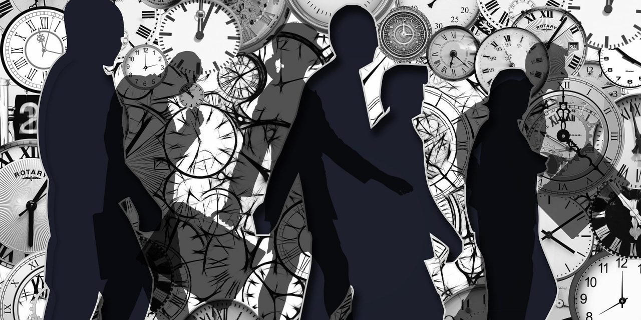 Évente több százezer ember hal meg a túl sok munkaóra miatt