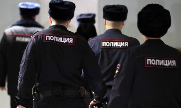 Járókelőket késelt meg egy férfi Jekatyerinburgban, legalább hárman meghaltak