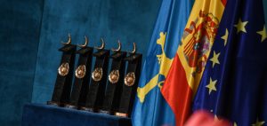 Az Asztúriai hercegnő-díjjal járó szobrocskák (Fotó: FPA)