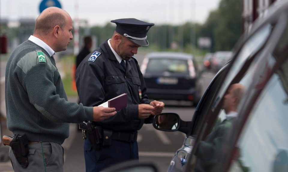 Újévtől már csak szúrópróbaszerűen ellenőriznek a magyar–román határon
