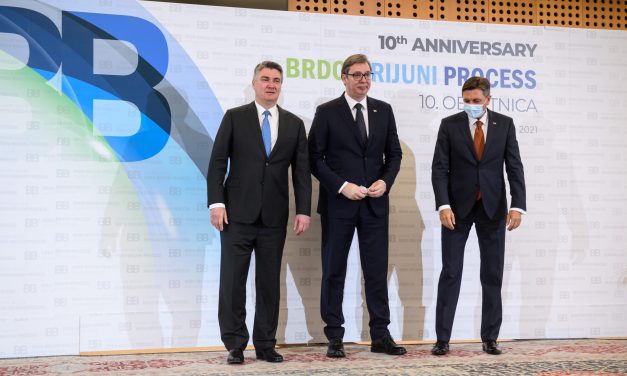 Vučić: A szlovéniai találkozón szóba került a határmódosítás, de…