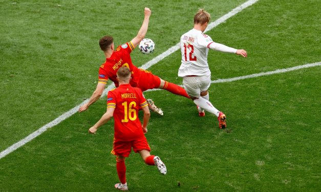 Dánia kiütötte Wales-t, és bejutott a legjobb nyolc közé