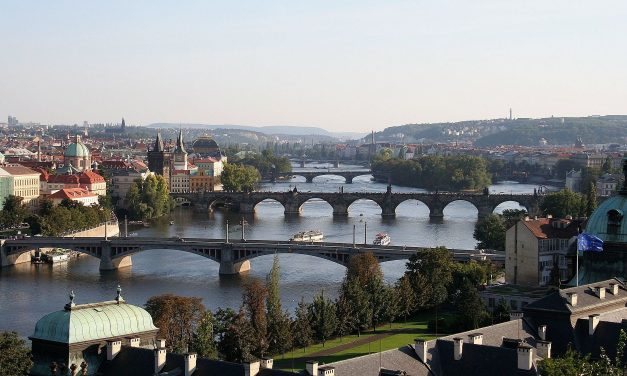 Csehország megnyitja határait az EU-tagállamok és Szerbia állampolgárai előtt