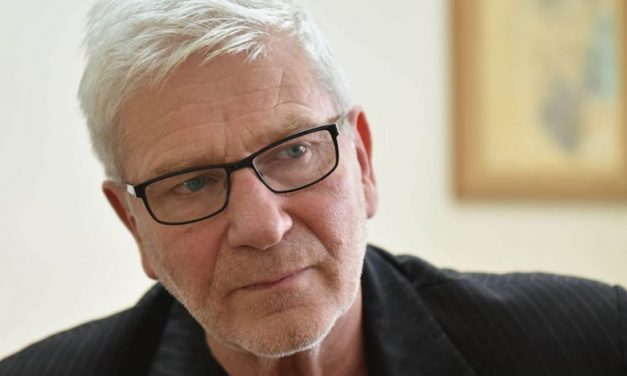 Életműdíjas Venczel Valentin, számos vajdasági a díjazottak között