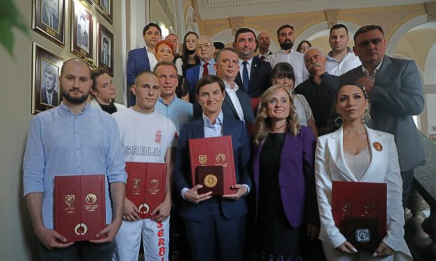 Ana Brnabić: Szerbiát a világon mindennél jobban szeretem