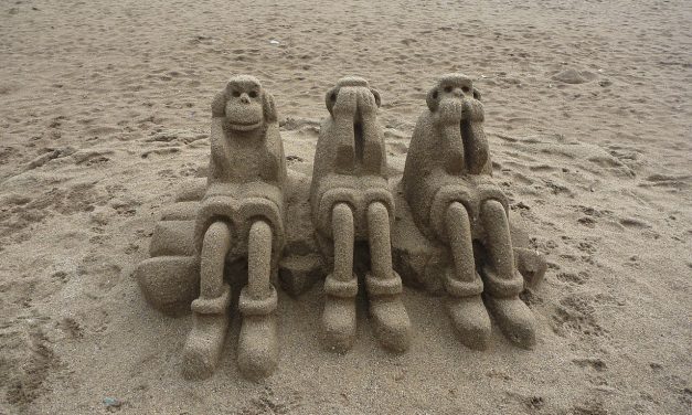 <span class="entry-title-primary">„Ne vegyetek semmit se komolyan!”</span> <span class="entry-subtitle">A Szabad Magyar Szó podcastjai (2021. június 15-25.)</span>