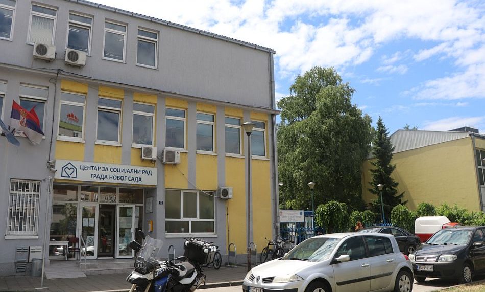 <span class="entry-title-primary">Tűz az újvidéki szociális központban</span> <span class="entry-subtitle">Ketten szenvedtek füstmérgezést</span>