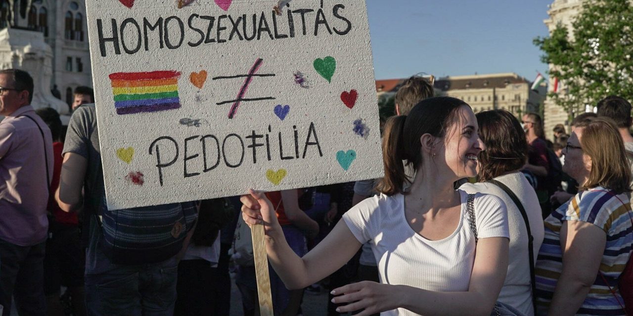 13 uniós ország ítélte el Magyarországot a homofób törvény miatt