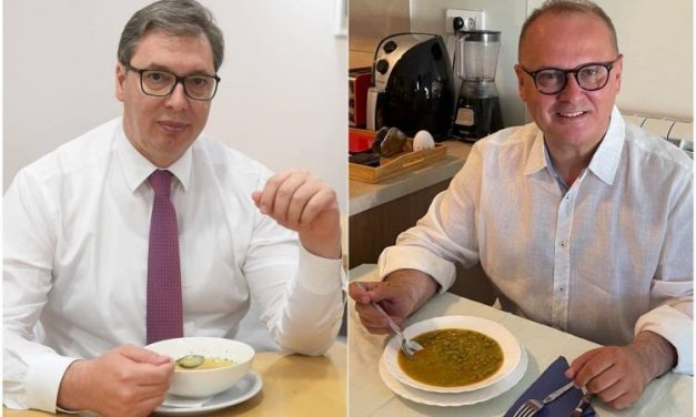 Van mit a tejbe aprítani!?