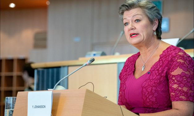 Az EU nem küldi vissza a migránsokat Szerbiába