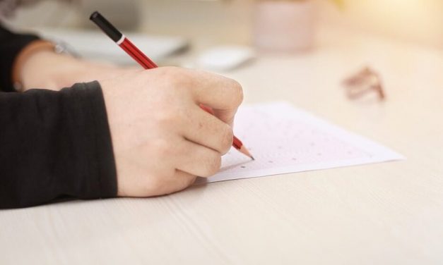 Ma és holnap tölthetik ki a nyolcadikosok a kívánságlistát