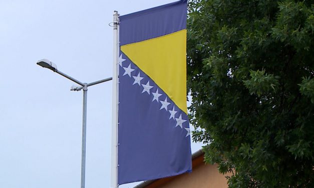 A boszniai Szerb Köztársaság többé nem fogadja el a nemzetközi főképviselő határozatait