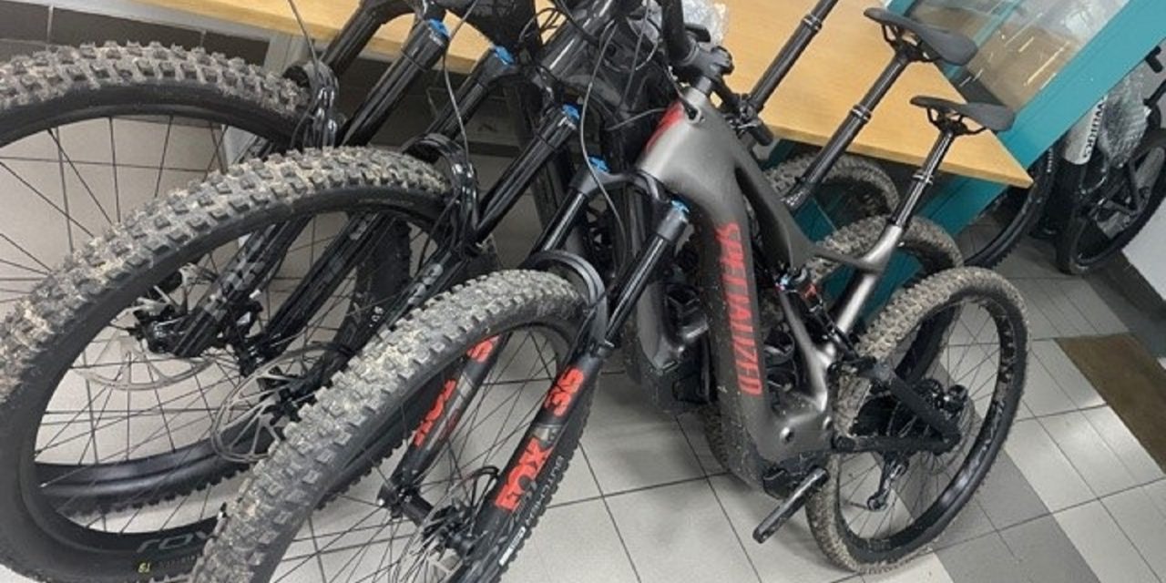 Elektromos kerékpárokat akartak átcsempészni Horgoson