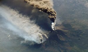 Etna (Fotó: Wikipédia)