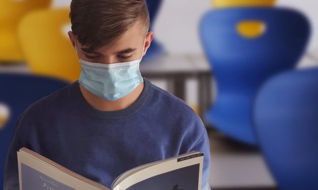 Mától ismét kötelezővé tennék a maszkviselést az iskolákban