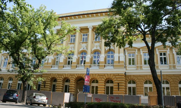 <span class="entry-title-primary">„Miért reszket? Nem magát akasztják.”</span> <span class="entry-subtitle">1941 őszén kilencvenhat nőt zártak be és kínoztak, erőszakoltak meg a szabadkai Sárgaházban – Mit tudunk róluk nyolcvan évvel később?</span>