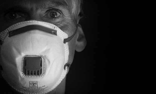 Magyarországon ismét kötelező lesz zárt térben a maszkviselés