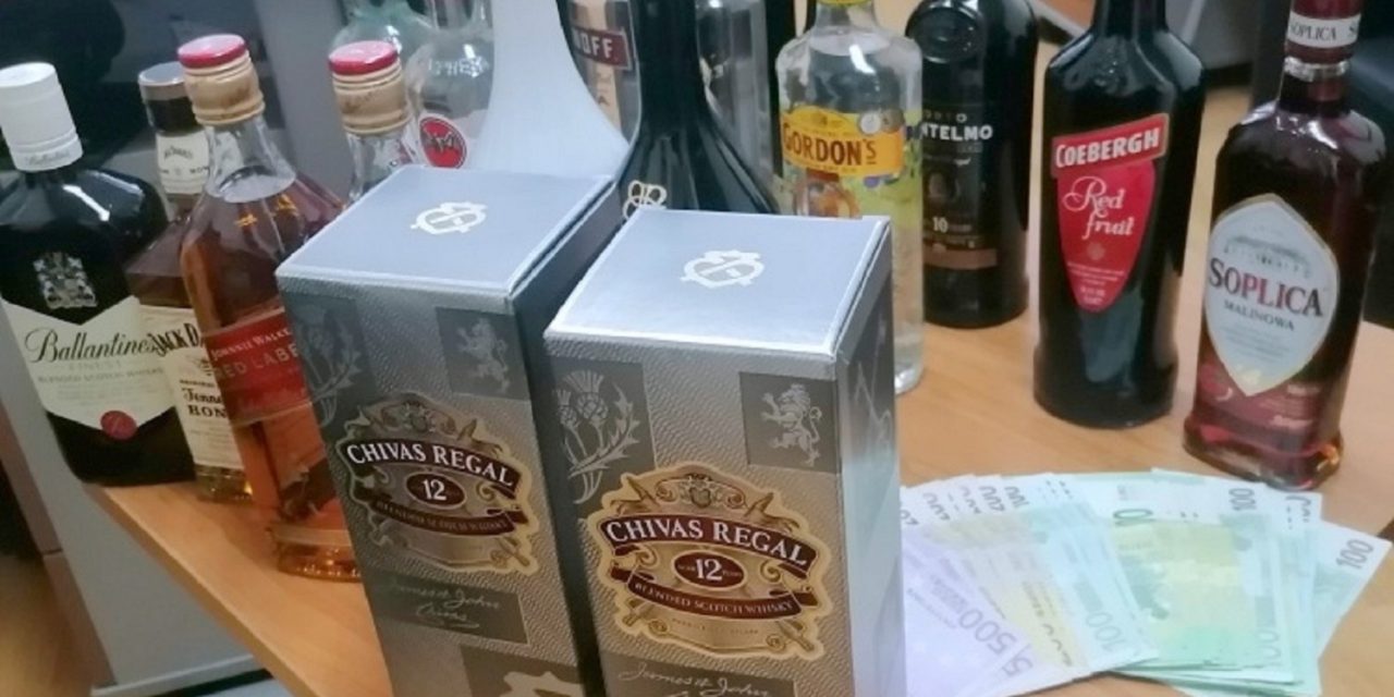 „Szinte egy teljes italboltot akartak átcsempészni a határon”