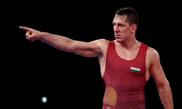 Magyar ezüst- és szerb bronzérem birkózásban