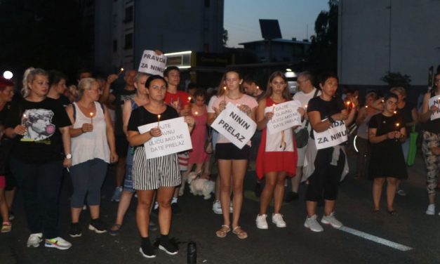 Péntek este újabb tüntetést tartanak Péterváradon