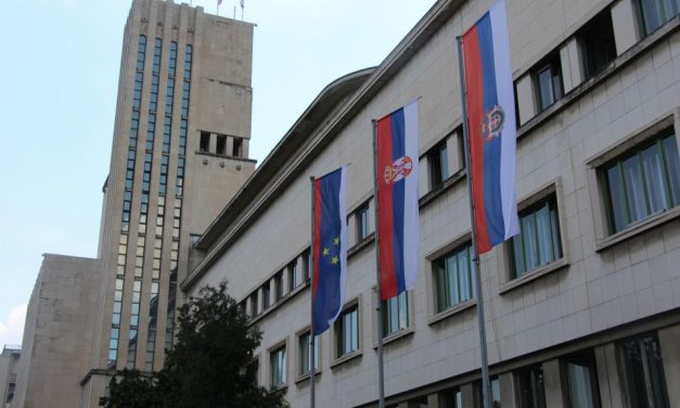 „Vajdaság költségvetése szabadesésben van”