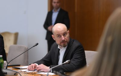 Bilčik: Zökkenőmentes választások Szerbiában