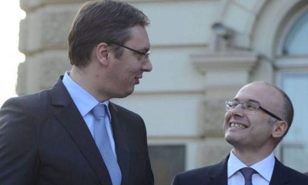 Vučićot kitüntették az egyház iránt tanúsított szeretetéért, Vučević vette át az elismerést