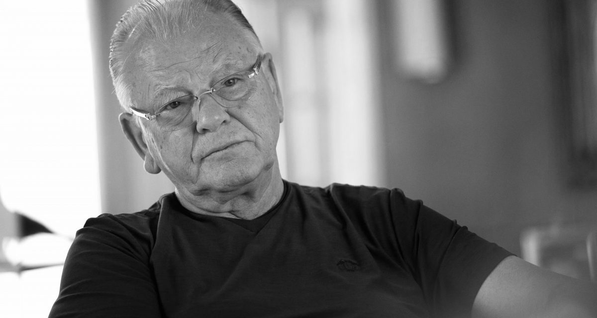 Elhunyt Dušan Ivković