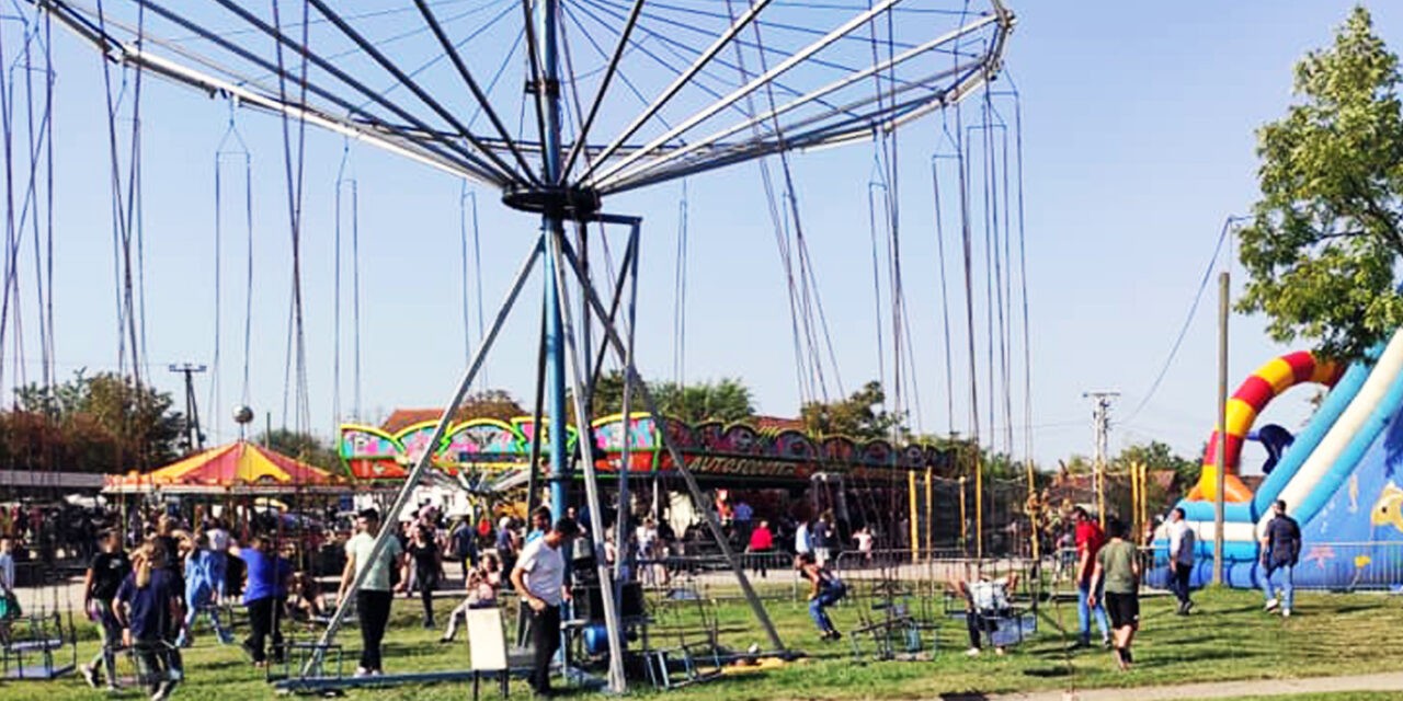 A vidámpark tovább működik, mintha mi sem történt volna