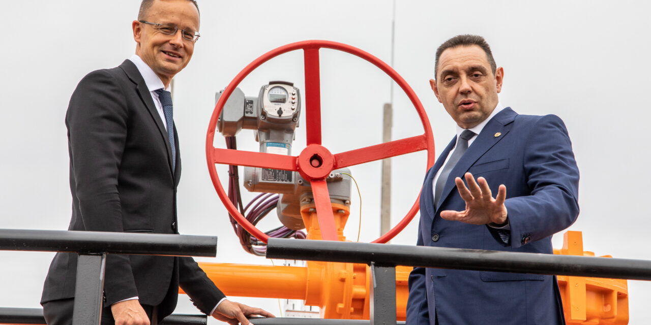 Szijjártó nem tud a Vulin által említett Orbán Viktor ellen tervezett merényletről