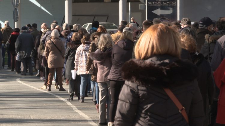 <span class="entry-title-primary">Ő nem hisz benne</span> <span class="entry-subtitle">Szerbiai sajtószemle (2021. október 1.-7.)</span>