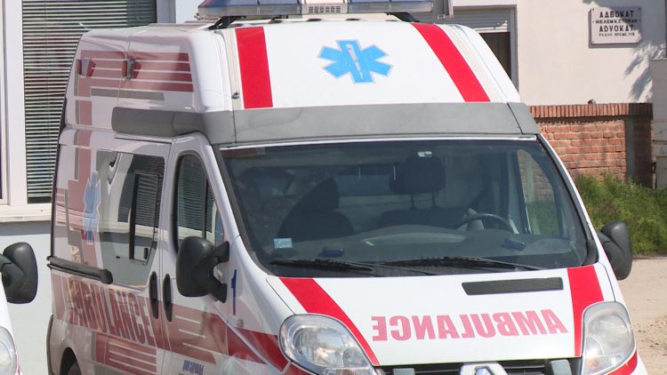 Két balesethez is riasztották a mentőket