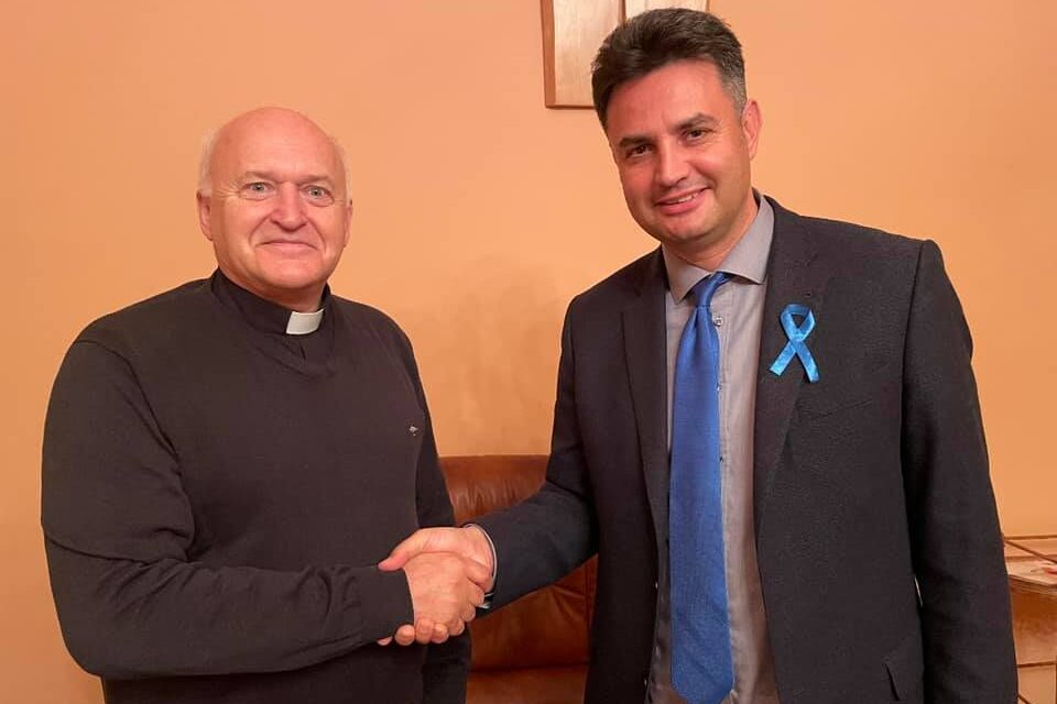 Gyűlölködés nélkül nem megy?