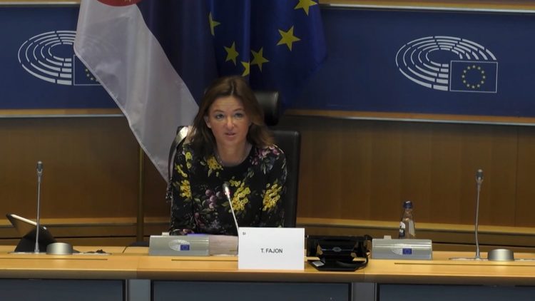 Fajon: Aggasztó az orosz befolyás Szerbiában és a boszniai Szerb Köztársaságban